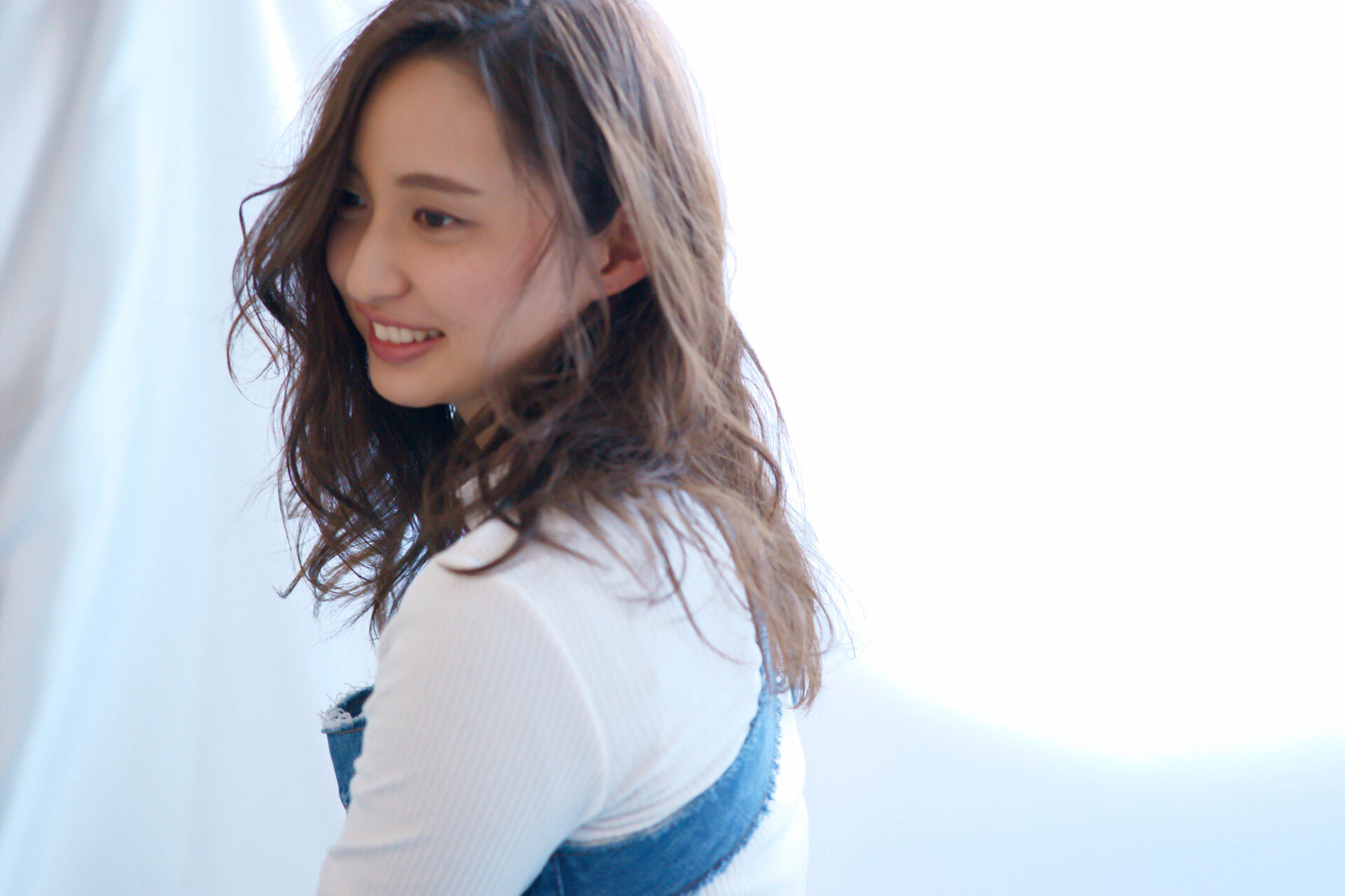 フォギーグレージュ　12月はハイライト押し！！